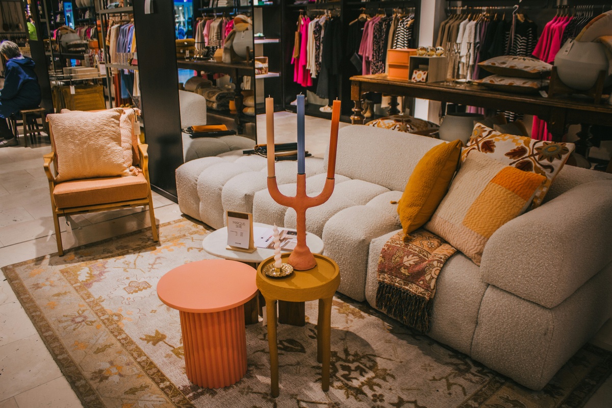 Furniture E-Commerce